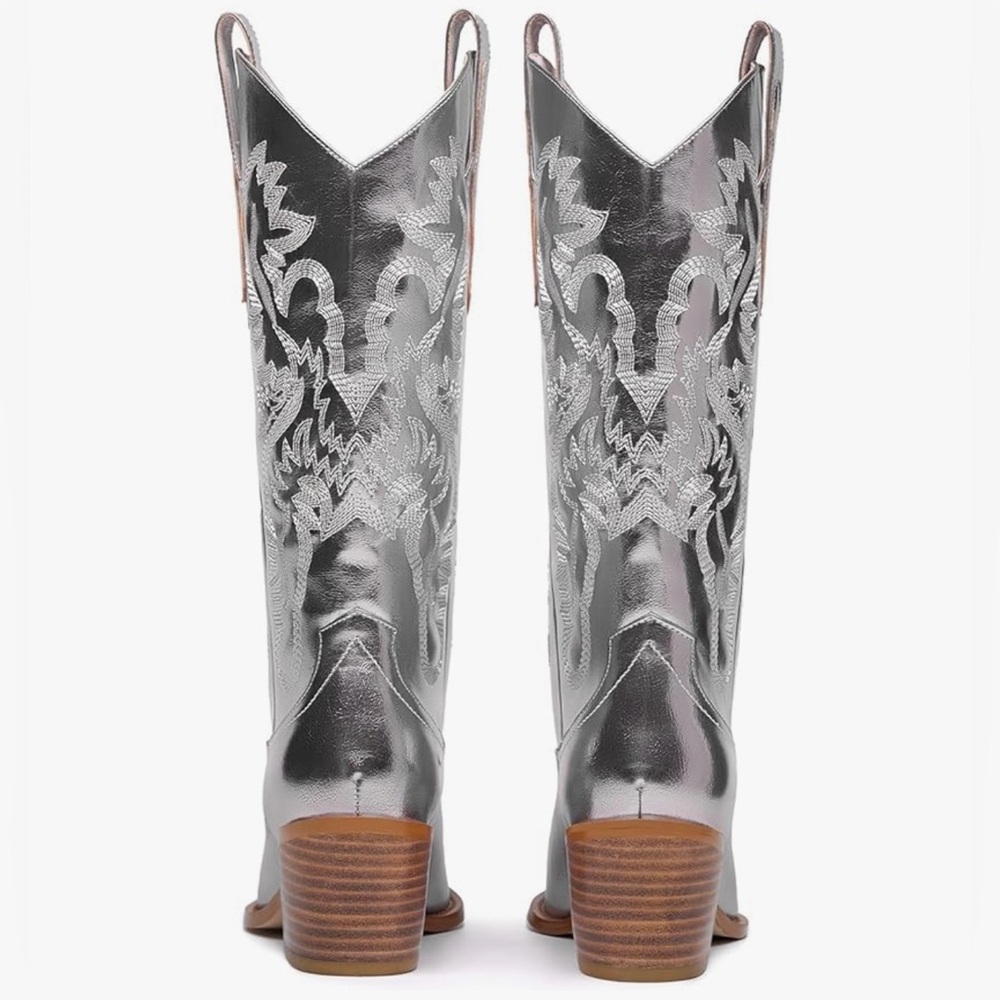 Women's Metallic Mid Calf Cowboy Boots - Picture 5 of 7